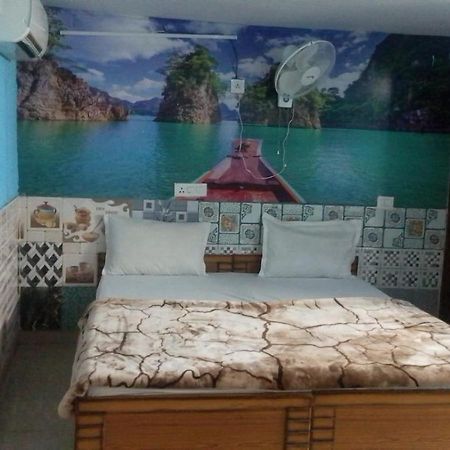 Hotel New Apple Rose Chandigarh Near Railway Station Dariya Uco Bank Ke Pass Pokoj fotografie