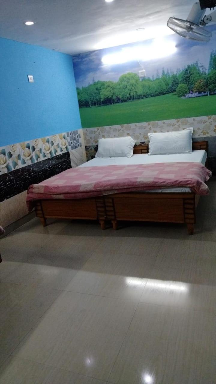 Hotel New Apple Rose Chandigarh Near Railway Station Dariya Uco Bank Ke Pass Pokoj fotografie